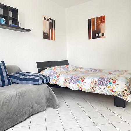 شقة Cool Studio Saint Louis Vicino Stazione/Aereoporto المظهر الخارجي الصورة